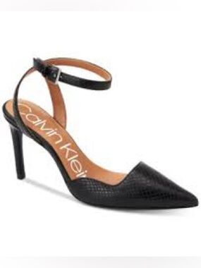 Calvin Klein Raffaela Pumps